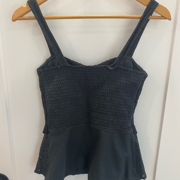 3/$12 Aerie adorable lace tank top - Picture 2 of 3